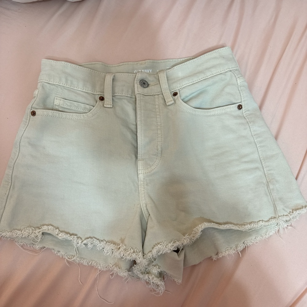 NWOT Old Navy High-Rise Khaki Jean Shorts